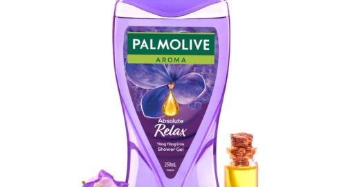 Palmolive Aroma Absolute Relax Body Wash, Gel Based Shower Gel with 100% Natural Ylang Ylang Essential Oil & Iris Extracts – pH Balanced, No Parabens, No Silicones, 250ml Bottle